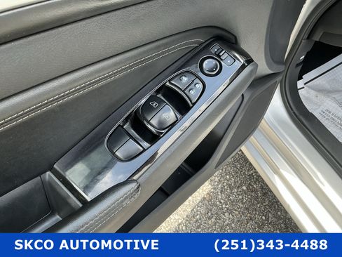 Used 2020 Nissan Altima 2.5 SL FWD image 22