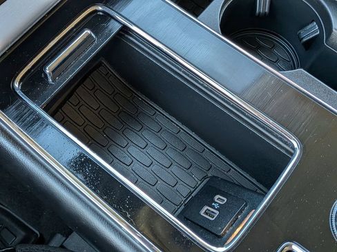 Used 2024 Lincoln Aviator AWD image 21