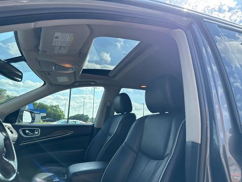 Used 2019 INFINITI QX60 Luxe w/ Essential Package AWD/4WD image 7
