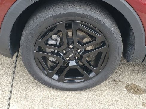 Used 2023 Kia Telluride SX X-Line image 33