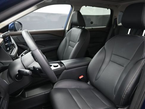 Used 2023 Nissan Rogue SL w/ SL Premium Package AWD/4WD image 16
