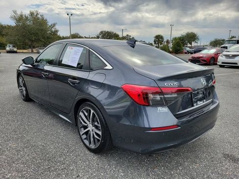 Used 2024 Honda Civic Touring image 12