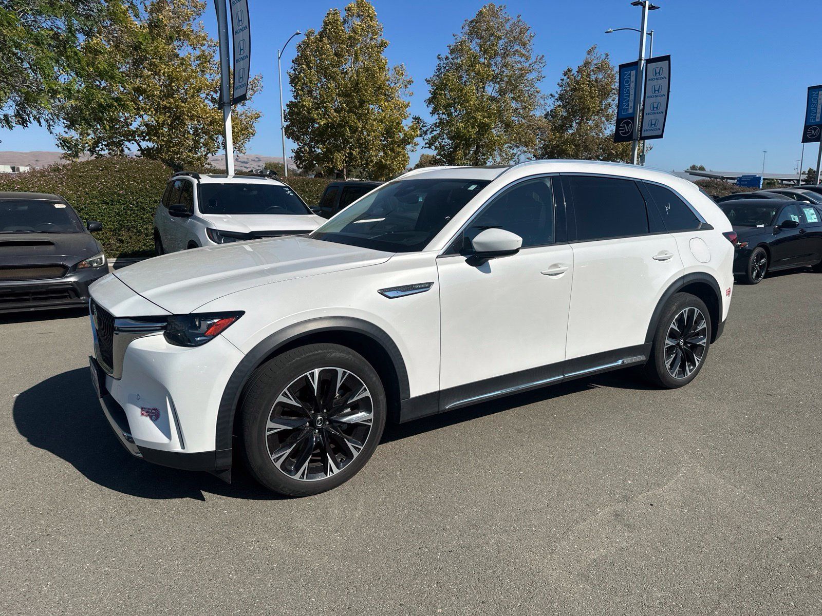 Used 2024 MAZDA CX-90 Plug-In Hybrid w/ Premium Pkg AWD/4WD image 5