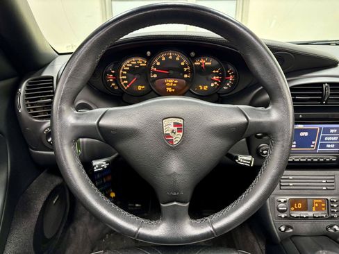 Used 2004 Porsche 911 Carrera RWD image 22