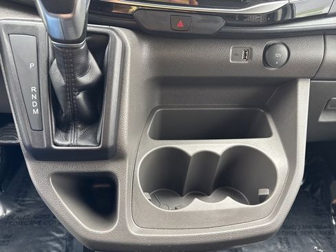 Used 2024 Ford Transit 350 XLT image 22