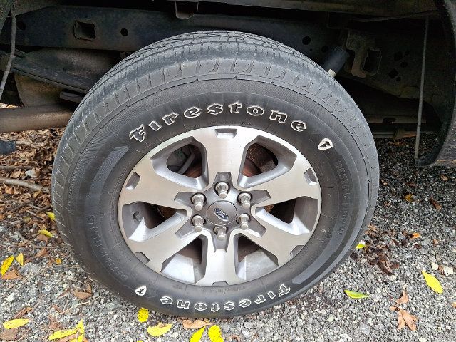 Used 2013 Ford F150 STX w/ Mid Equipment Group AWD/4WD image 6