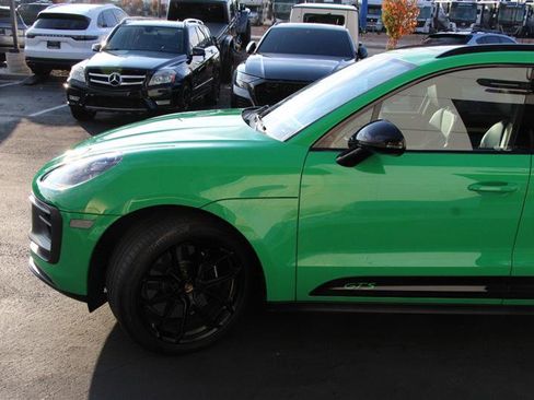 Used 2023 Porsche Macan GTS image 5