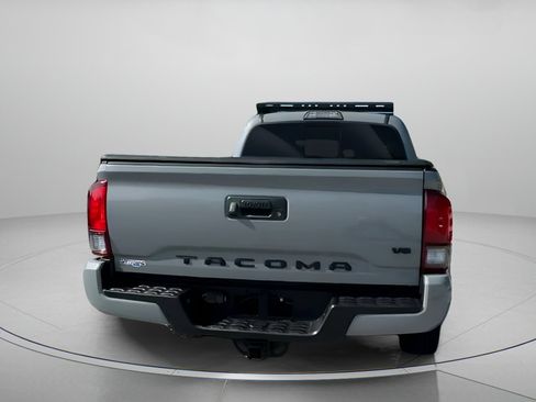 Used 2019 Toyota Tacoma TRD Sport image 24