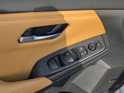 Certified 2025 Nissan Sentra SV w/ SV Premium Package image 15