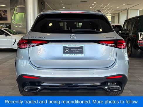 Used 2025 Mercedes-Benz GLC 300 4MATIC image 5
