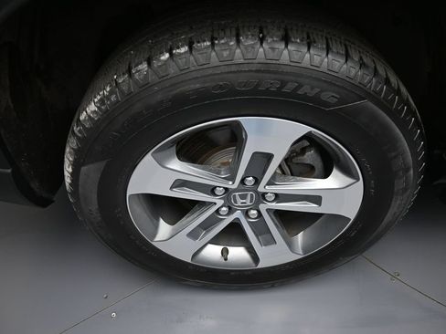 Certified 2023 Honda Pilot EX-L image 13