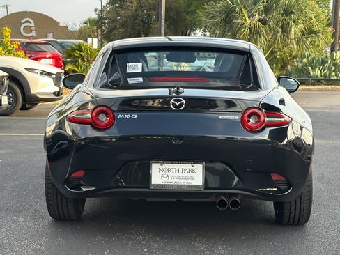 Certified 2025 MAZDA MX-5 Miata RF Grand Touring RWD image 5