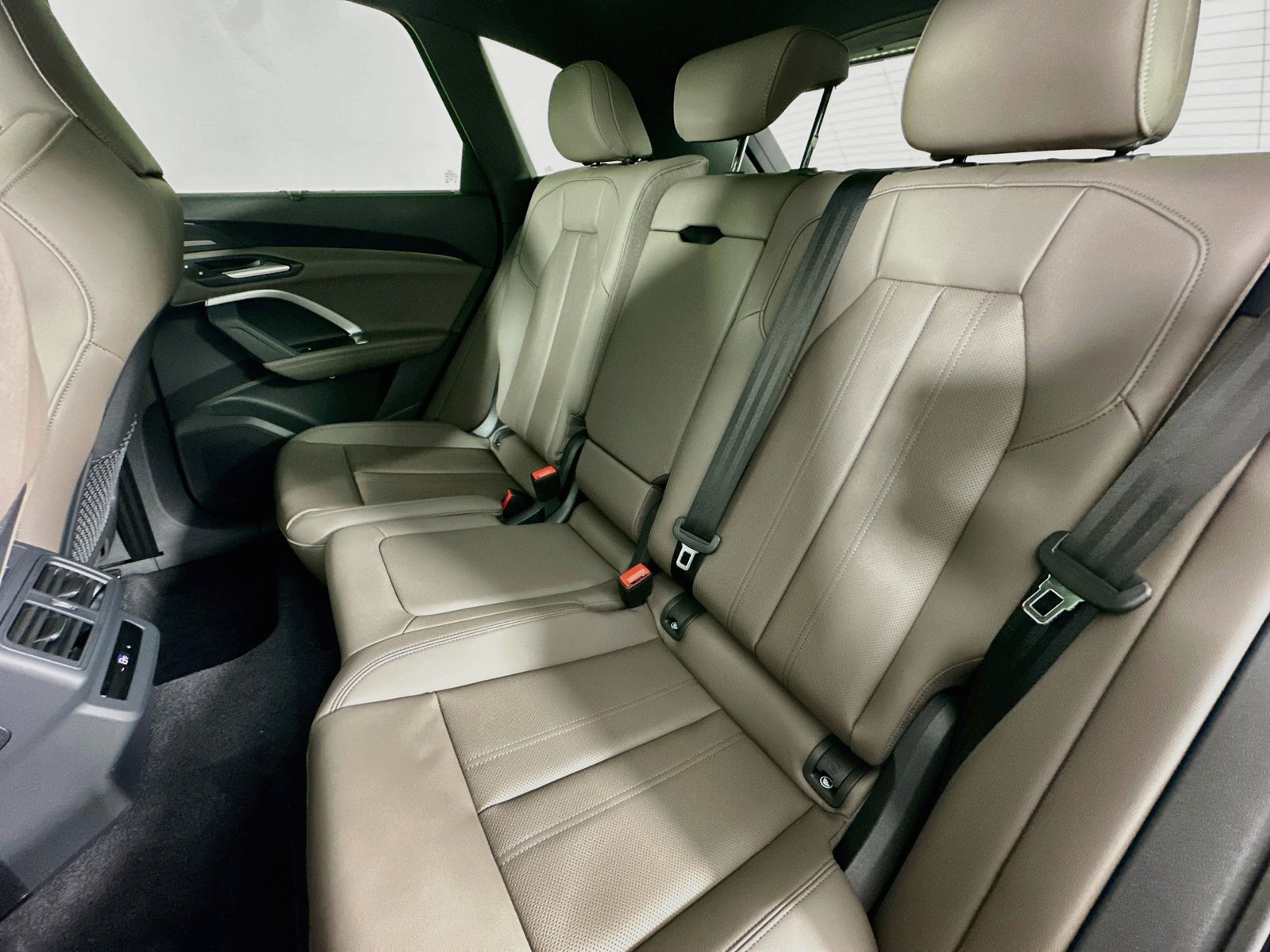 New 2026 Audi Q5 Premium Plus AWD/4WD image 36