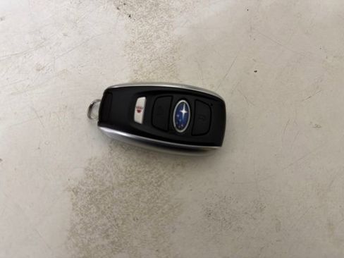 Used 2018 Subaru Crosstrek 2.0i Limited image 35