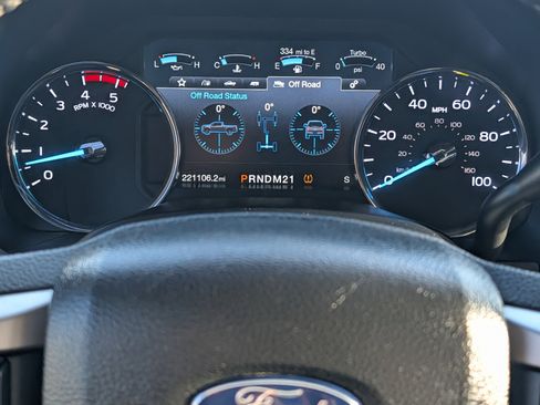 Used 2019 Ford F250 Lariat image 25