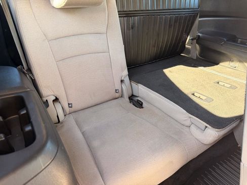 Used 2016 Honda Pilot LX image 11