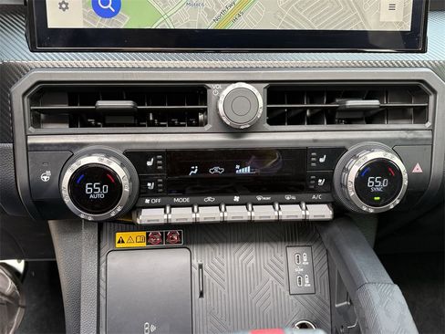 Used 2025 Toyota Tacoma TRD Pro image 22