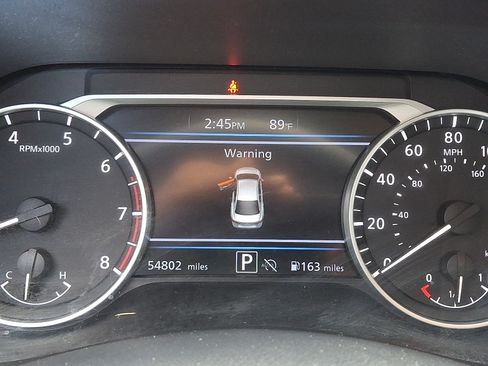 Used 2024 Nissan Sentra SV FWD image 21