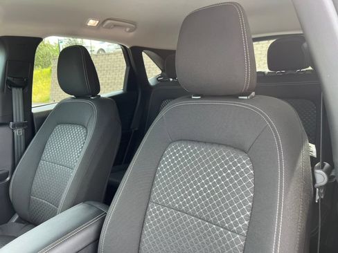 Certified 2023 Ford Escape Active AWD/4WD image 10