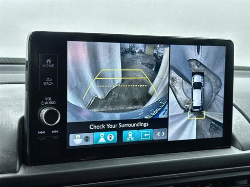 Used 2023 Honda Pilot TrailSport image 26