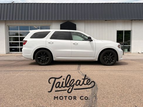 Used 2018 Dodge Durango R/T w/ Blacktop Package AWD/4WD image 1