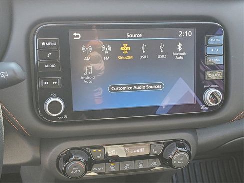 Certified 2024 Nissan Kicks SR w/ SR Premium Package image 31