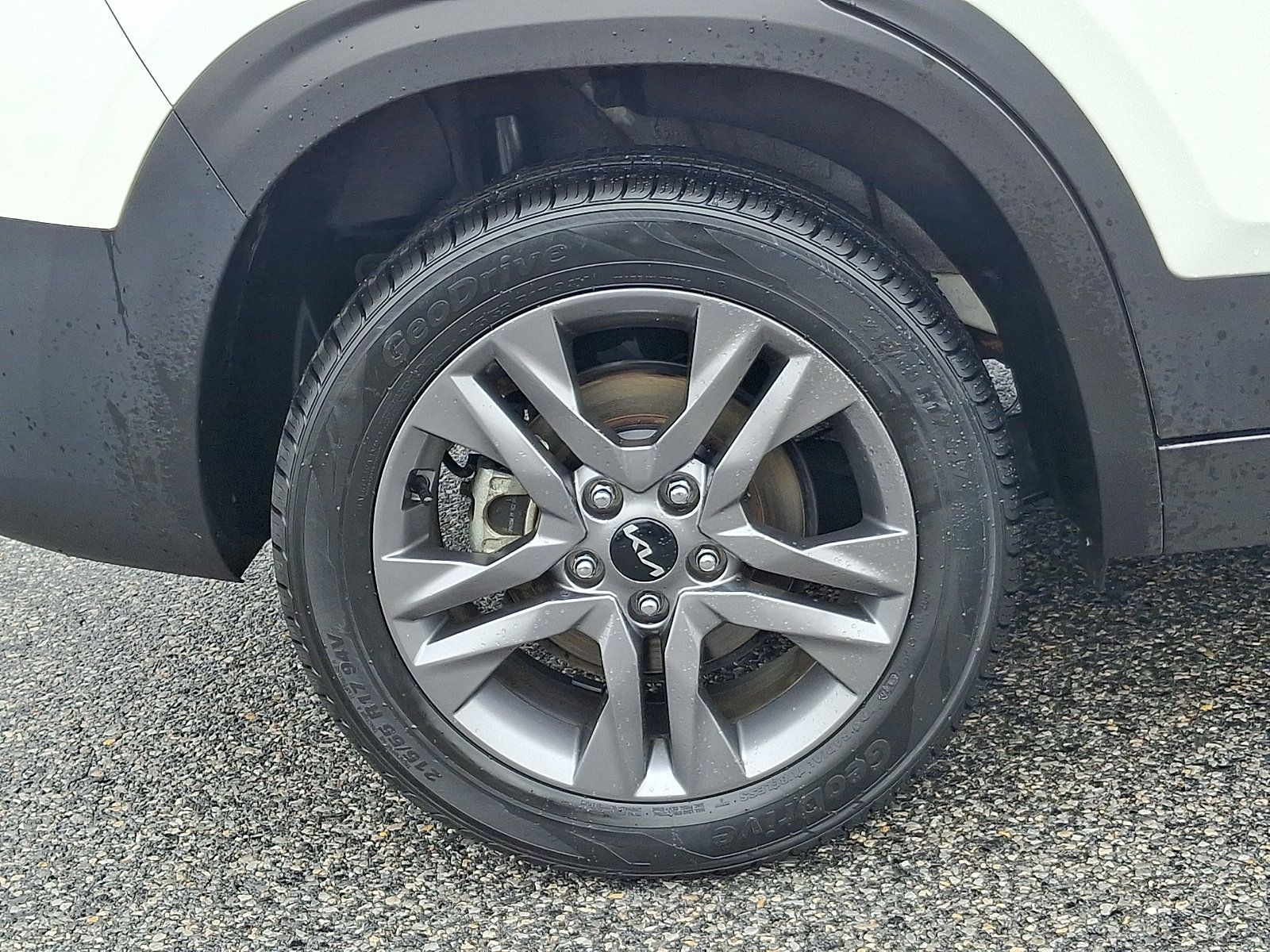Used 2023 Kia Seltos S AWD/4WD image 8