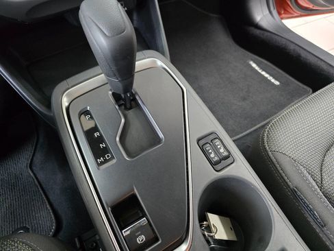 Used 2024 Subaru Crosstrek 2.0i Premium image 33