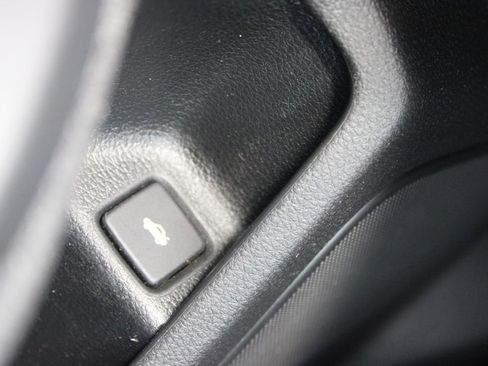 Used 2019 Honda Civic EX image 36