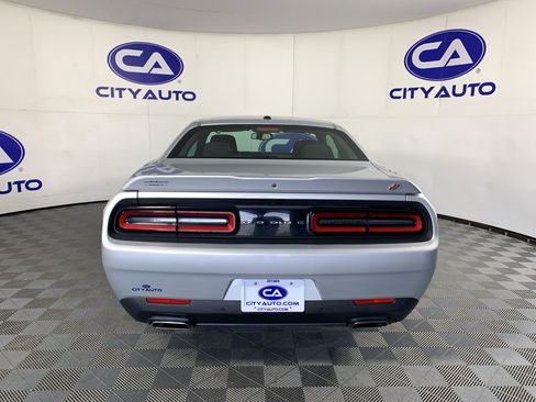 Used 2023 Dodge Challenger GT AWD/4WD image 4