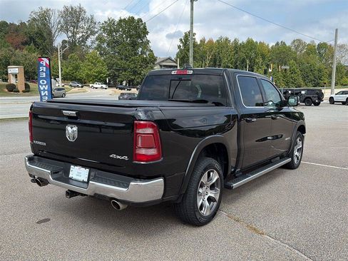 Used 2020 RAM 1500 Laramie AWD/4WD image 3
