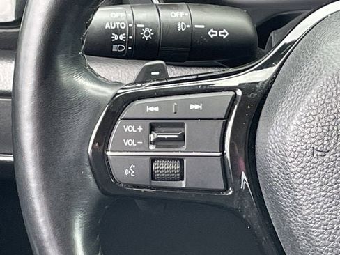 Used 2023 Honda Pilot Elite image 14