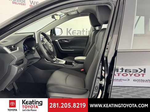 Certified 2025 Toyota RAV4 XLE image 16