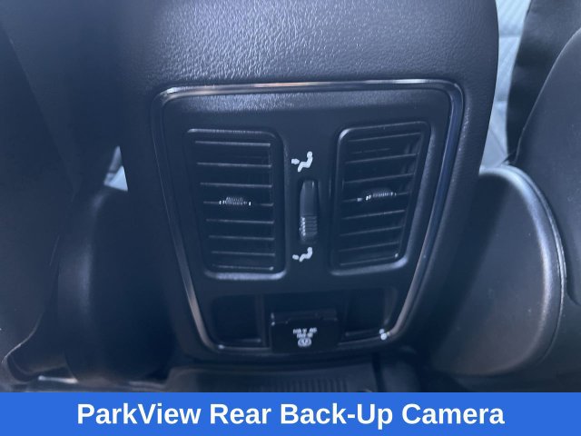 Used 2021 Jeep Grand Cherokee Laredo w/ Trailer Tow Group IV AWD/4WD image 21