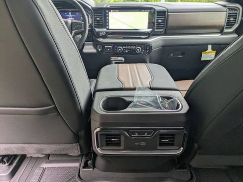 New 2026 Chevrolet Silverado 1500 High Country AWD/4WD image 30
