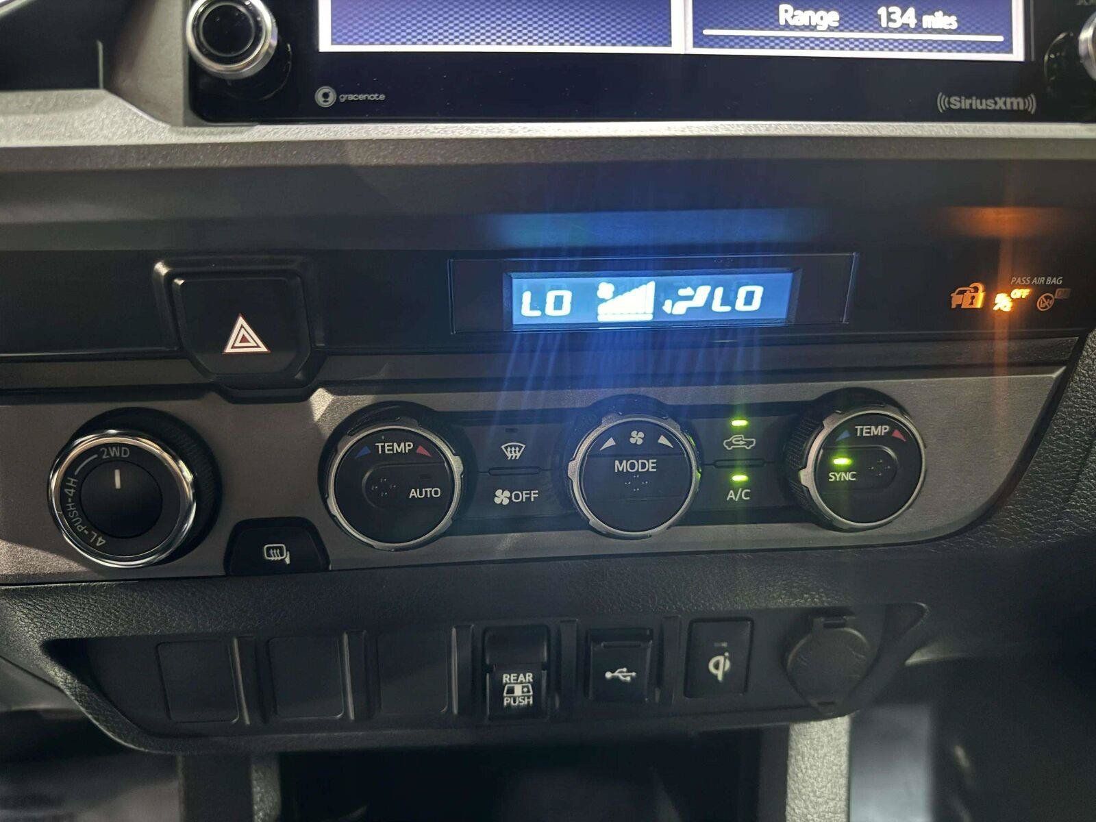 Used 2022 Toyota Tacoma TRD Off-Road AWD/4WD image 24