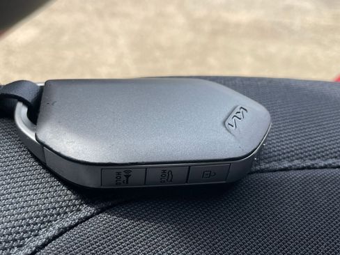 Used 2025 Kia K5 LXS image 22