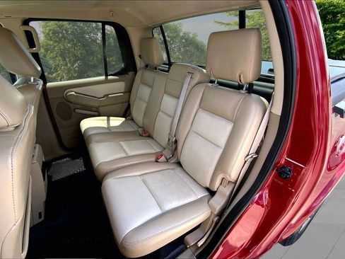 Used 2010 Ford Explorer Sport Trac Limited RWD image 21