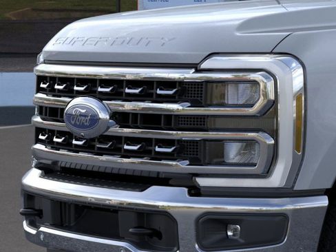 New 2026 Ford F250 Lariat w/ Lariat Premium Package image 17