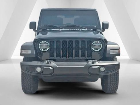 Used 2021 Jeep Wrangler Sport AWD/4WD image 2