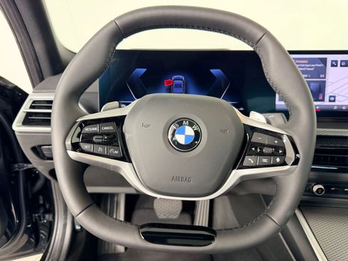 Certified 2025 BMW 330i xDrive Sedan AWD/4WD image 15