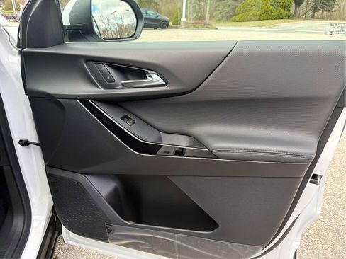 New 2026 Chevrolet Equinox LT image 22