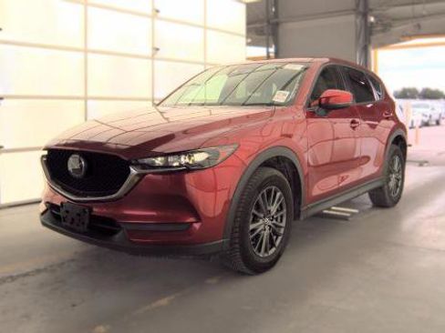 Used 2019 MAZDA CX-5 Touring FWD image 3