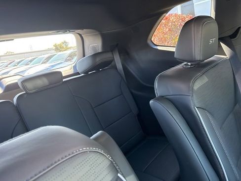 New 2026 Buick Enclave Sport Touring w/ Power Package AWD/4WD image 30