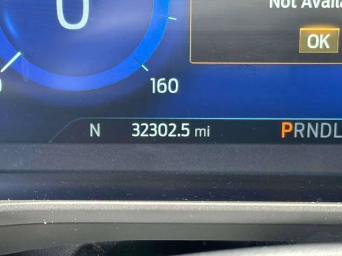 Certified 2021 Ford Escape Titanium AWD/4WD image 27