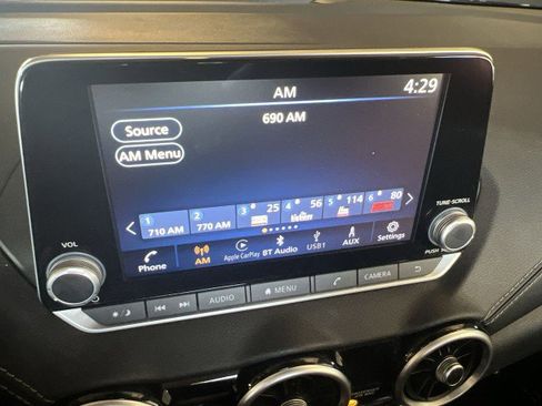 Used 2025 Nissan Sentra SV image 13