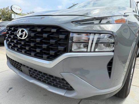 Used 2022 Hyundai Santa Fe SE image 14