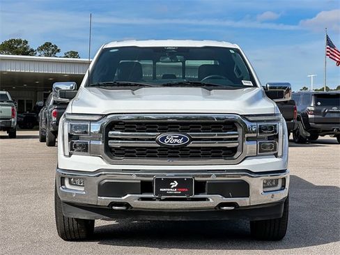 Used 2024 Ford F150 Lariat w/ Tow/Haul Package image 3