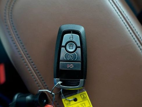 Used 2022 Ford Maverick Lariat w/ Lariat Luxury Package image 54