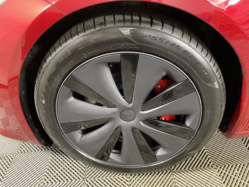 Used 2025 Tesla Model S Plaid AWD/4WD image 17
